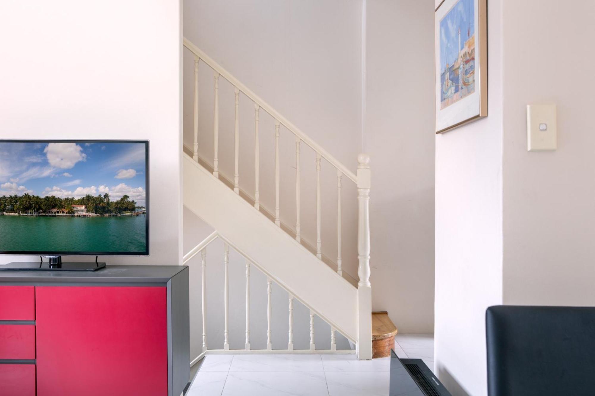 Spacious 3-Bed Townhouse In Stylish Balmain Sydney Exterior foto